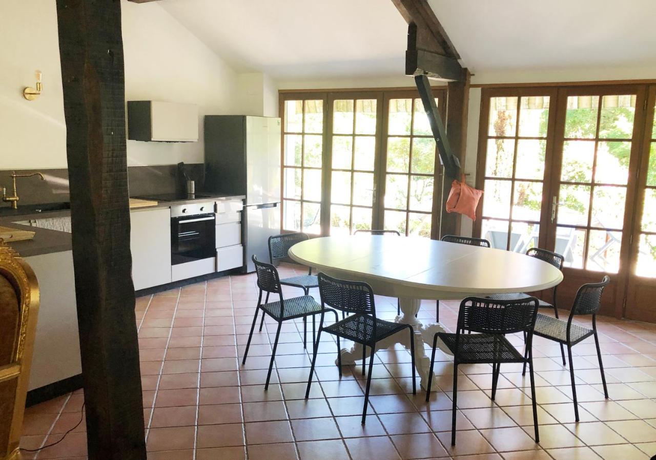 Villa Le Creyssac Saint-Felix-de-Bourdeilles Luaran gambar
