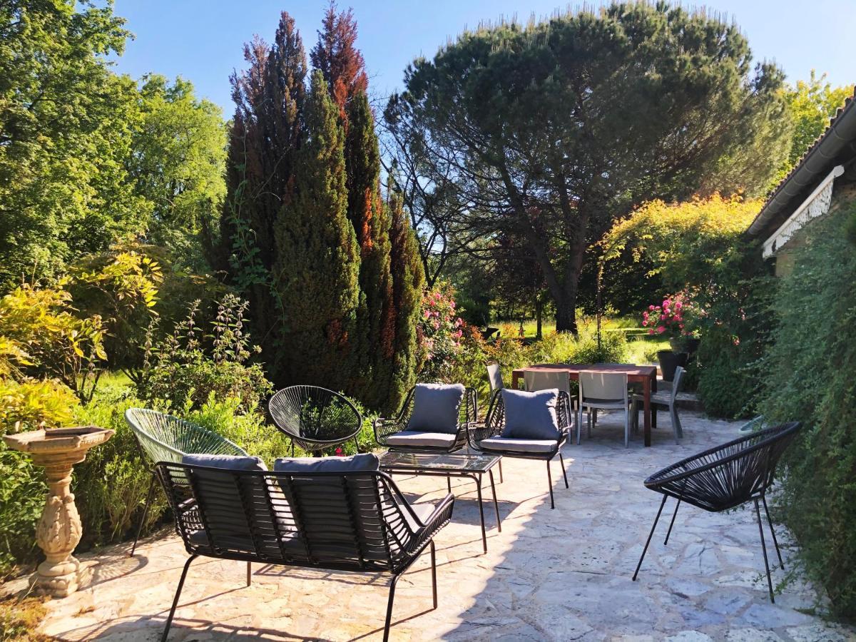 Villa Le Creyssac Saint-Felix-de-Bourdeilles Luaran gambar